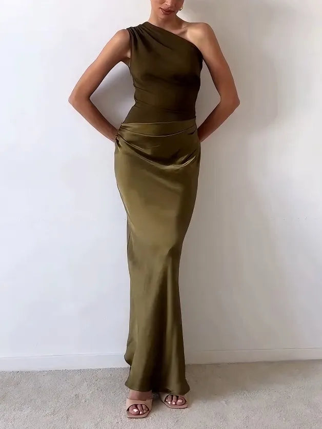 Anita™ – Elegant One-Shoulder Satin Maxi Dress