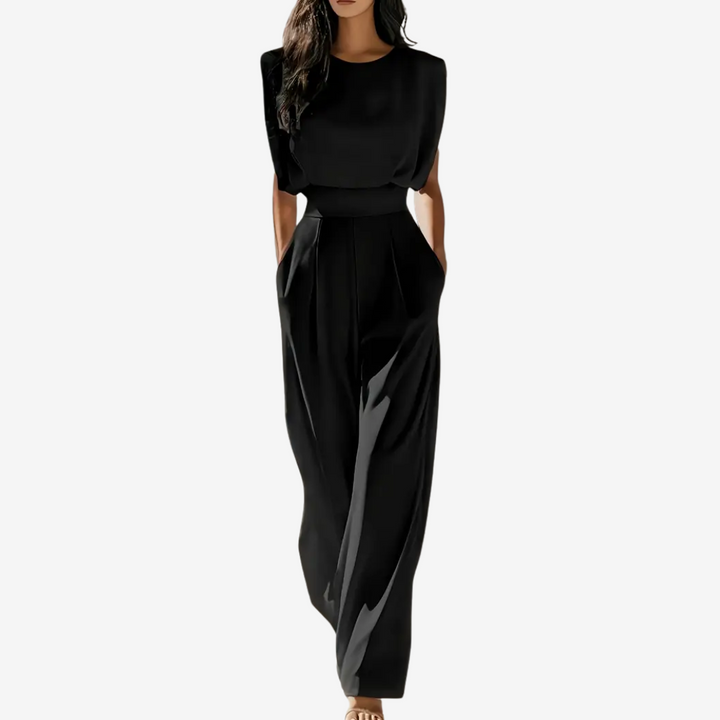 Ariia™ – Minimal Chic Sculpted Jumpsuit