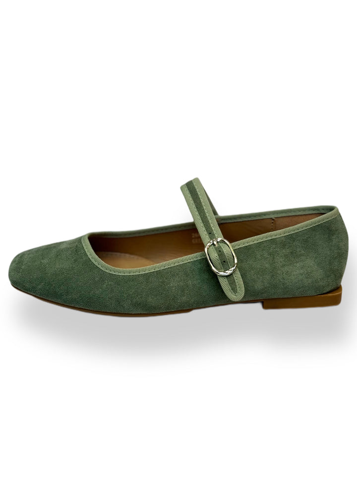 Aurora™ – Elegant Strap Comfort Flats