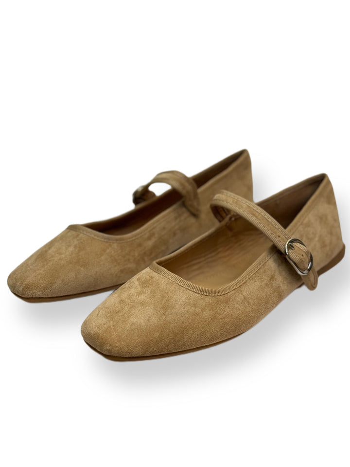 Aurora™ – Elegant Strap Comfort Flats