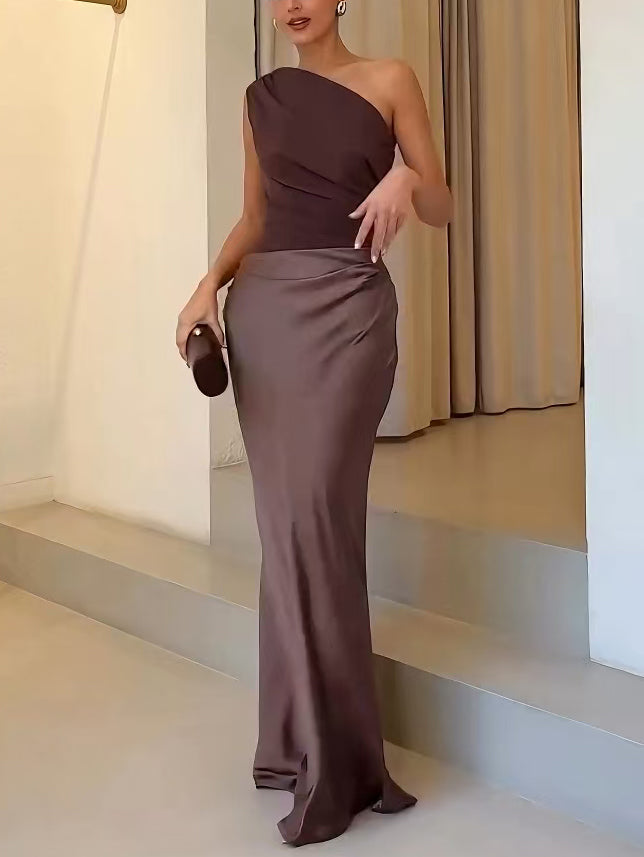 Anita™ – Elegant One-Shoulder Satin Maxi Dress