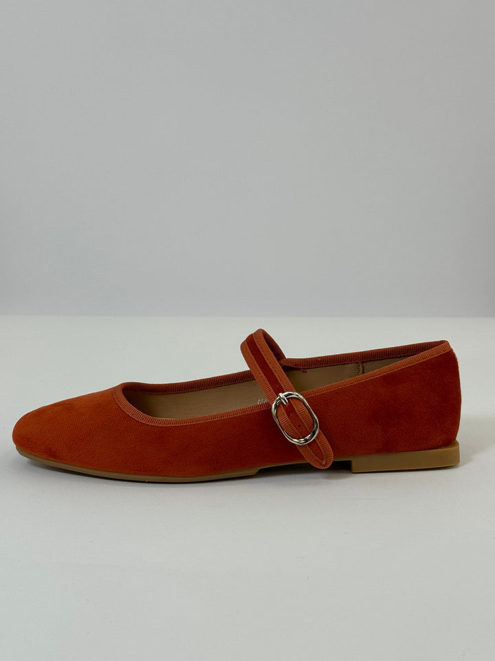 Aurora™ – Elegant Strap Comfort Flats