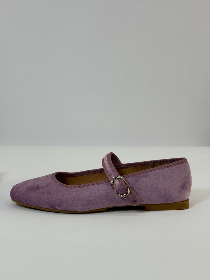 Aurora™ – Elegant Strap Comfort Flats