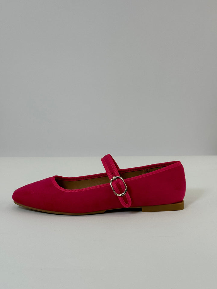 Aurora™ – Elegant Strap Comfort Flats