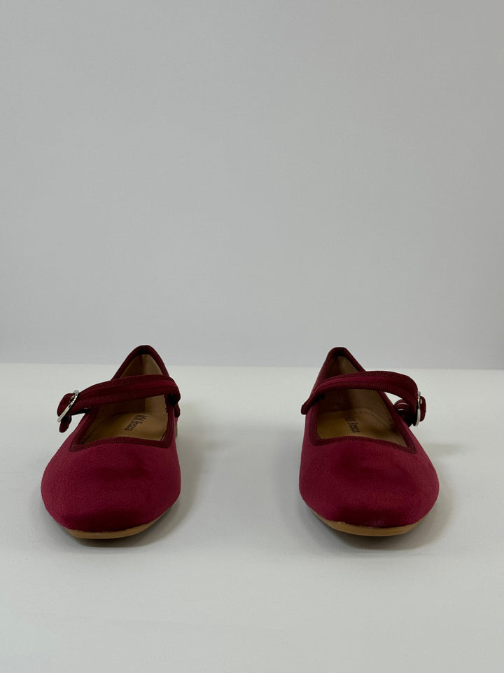 Aurora™ – Elegant Strap Comfort Flats