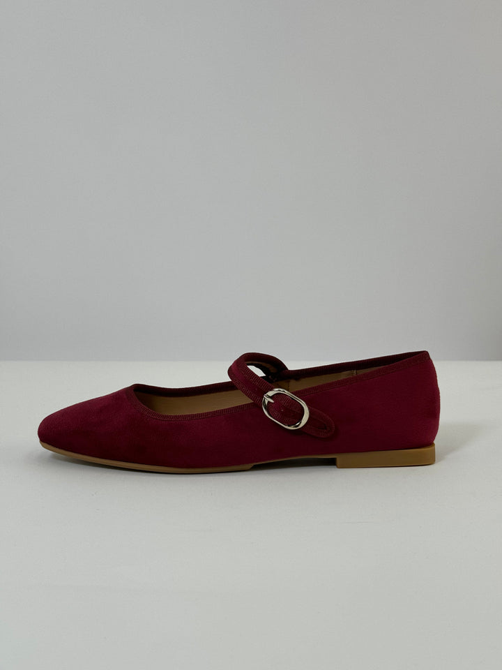 Aurora™ – Elegant Strap Comfort Flats