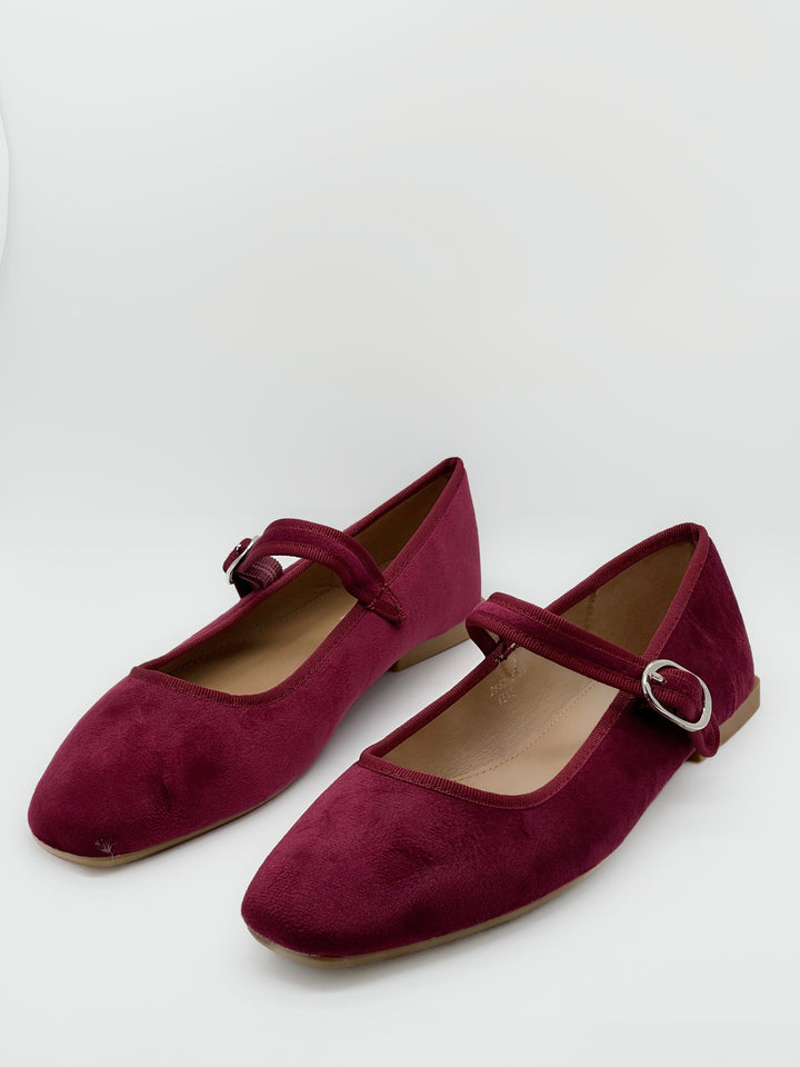 Aurora™ – Elegant Strap Comfort Flats