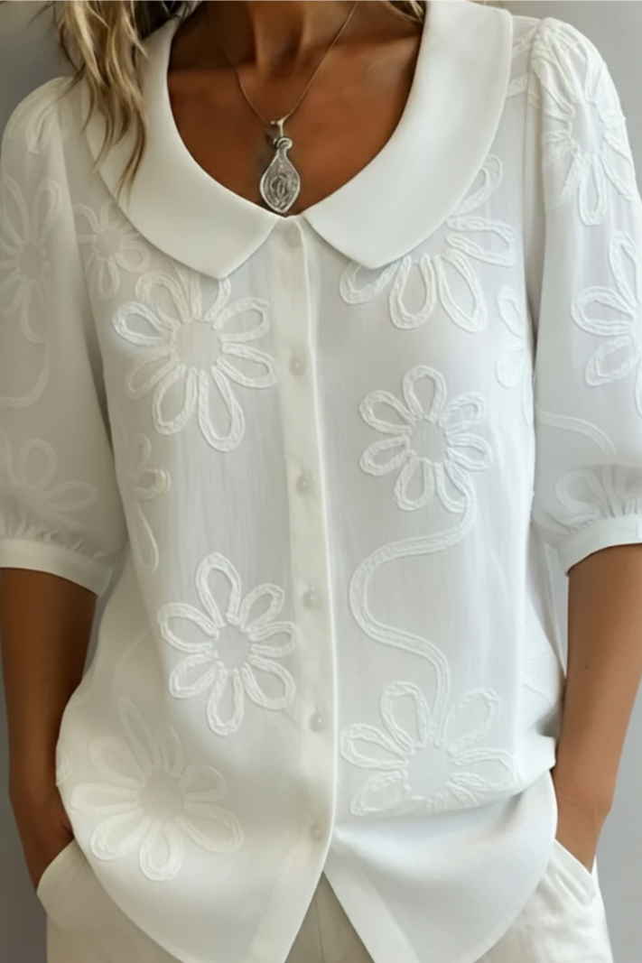 Fiora™ – Embroidered Floral Blouse