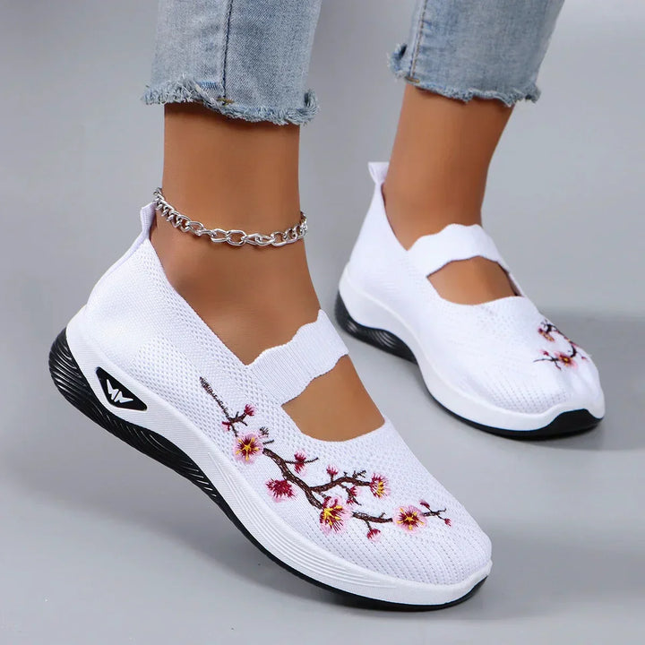 Alyssa™ – Orthopedic Comfort Walking Shoes