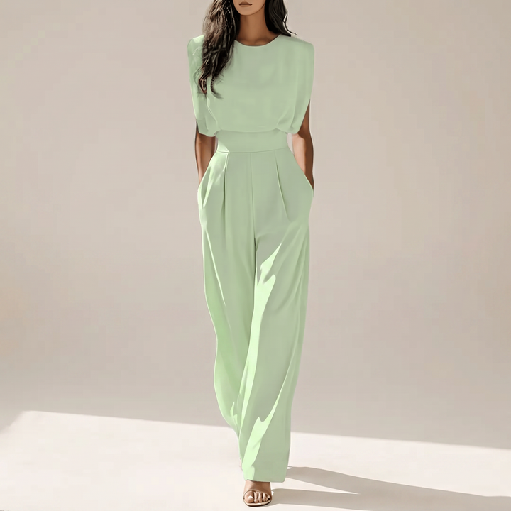 Ariia™ – Minimal Chic Sculpted Jumpsuit