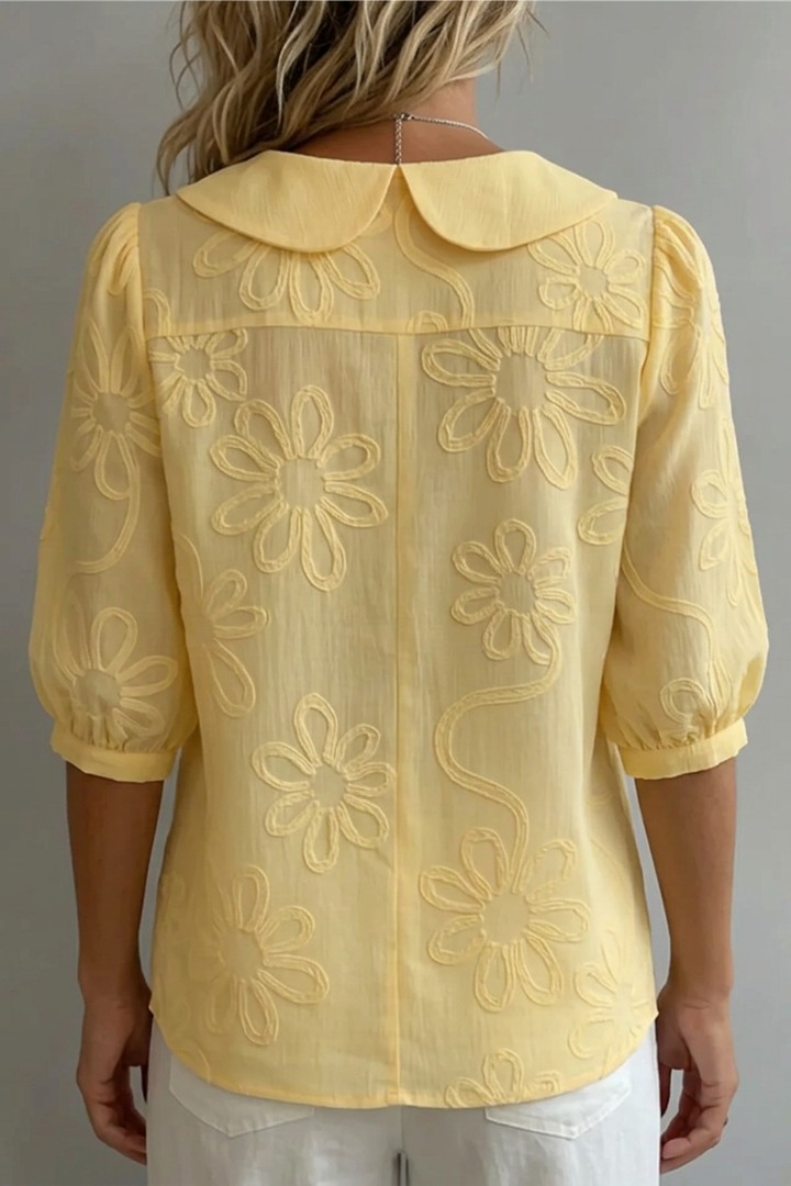 Fiora™ – Embroidered Floral Blouse