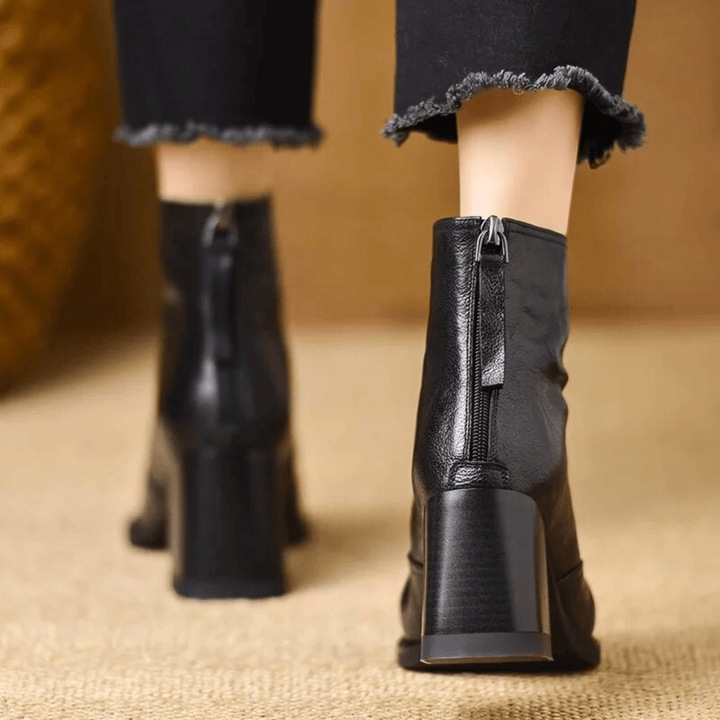 Elara™ – Orthopedic Comfort Ankle Boots